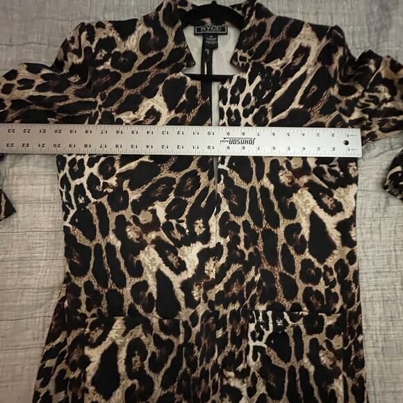 NYCC - WOMAN M Coat Pockets - Leopard Print - Open Front - Stretch Woven - EUC - Picture 5 of 6